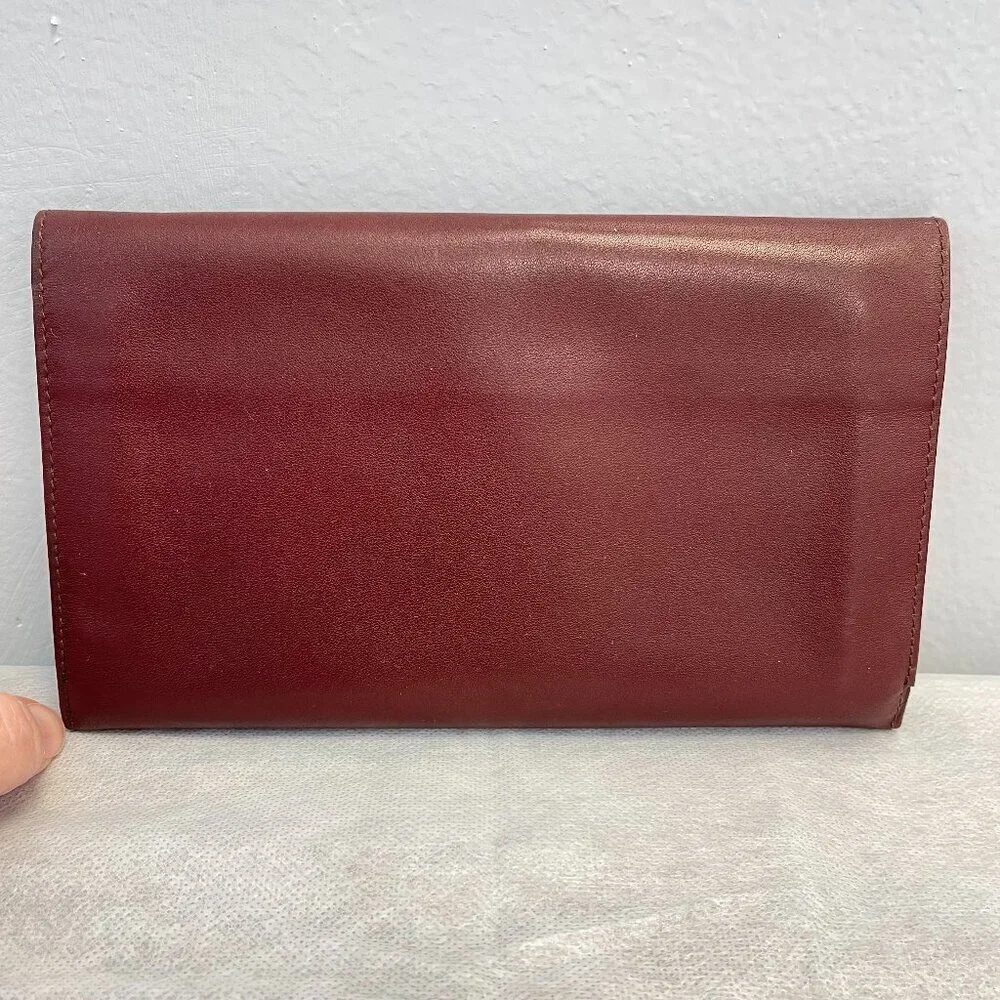 Must De Cartier Vintage Bordeaux Tri-fold Kisslock Leather Wallet - Preowned